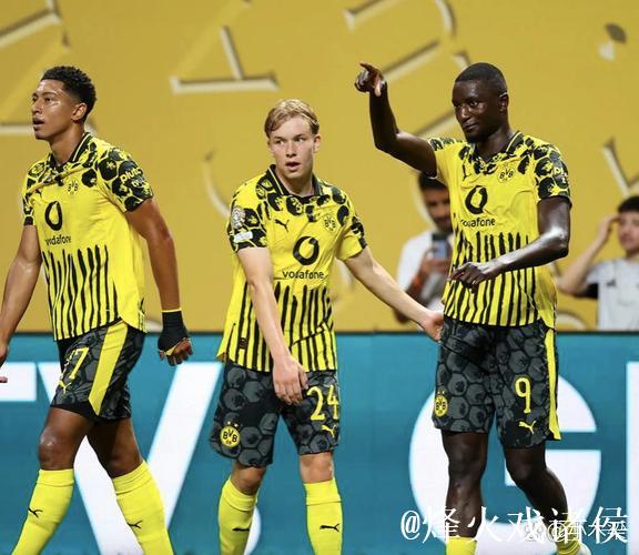 格林伍德双响助球队欧冠告捷,与世界杯仍有差距 格林伍德双响助球队欧冠告捷,与世界杯仍有差距