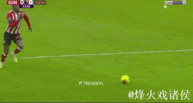 纽卡后卫丹-伯恩因肺穿孔及肋骨骨折将伤缺六周